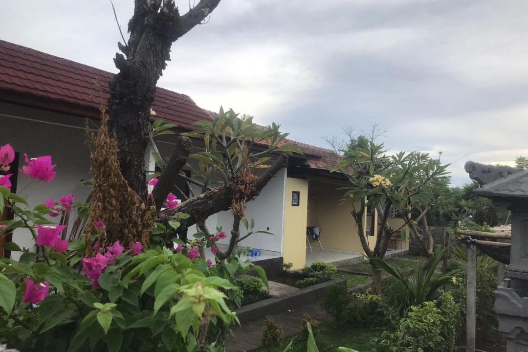 Photo of Others in Tulamben