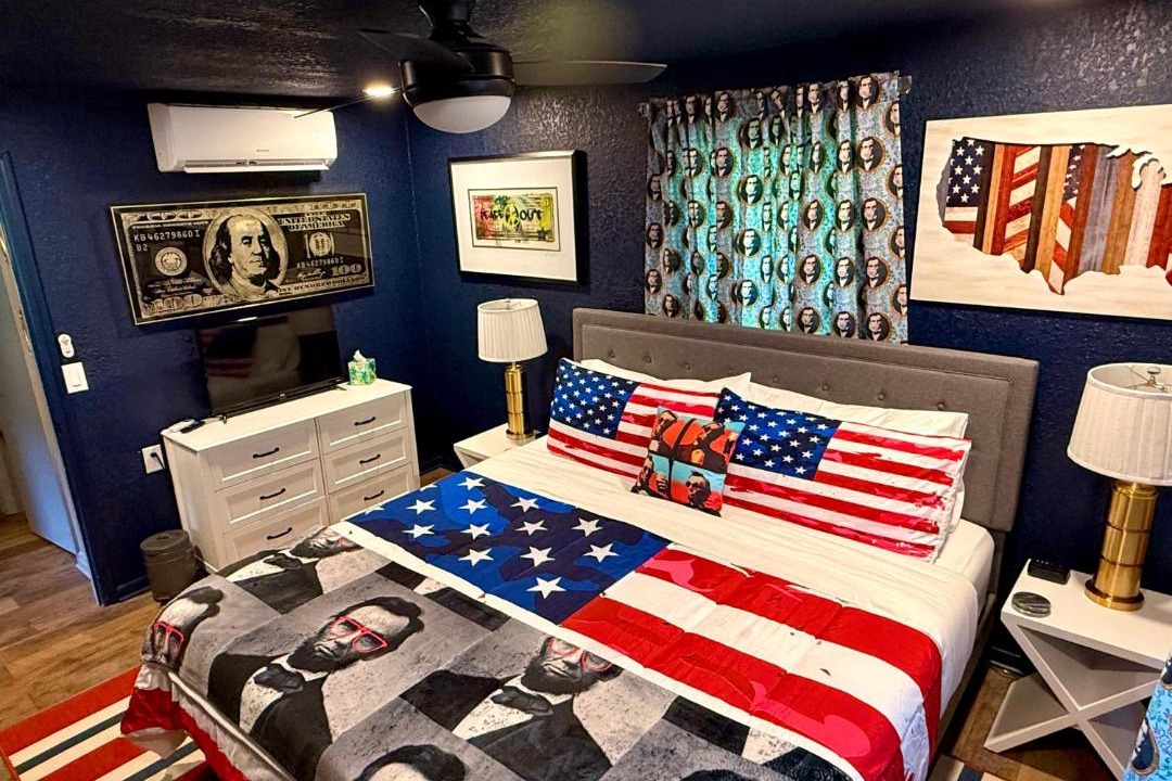 Photo of Others in Turners