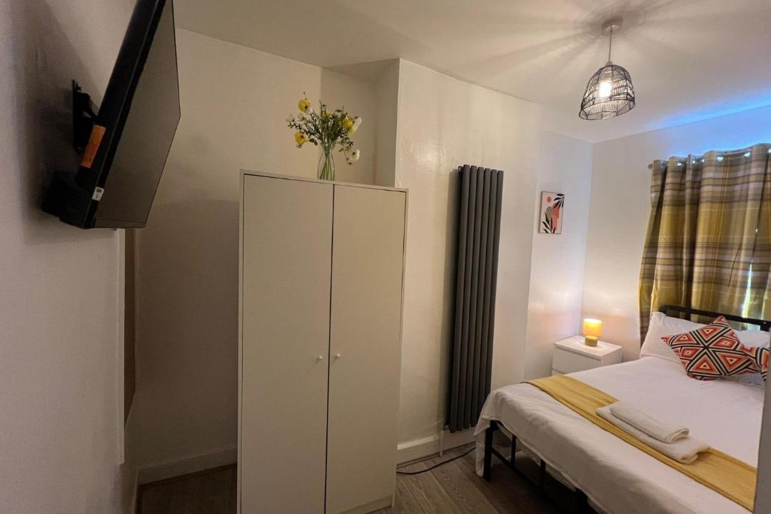 Photo of Others in Oldbury