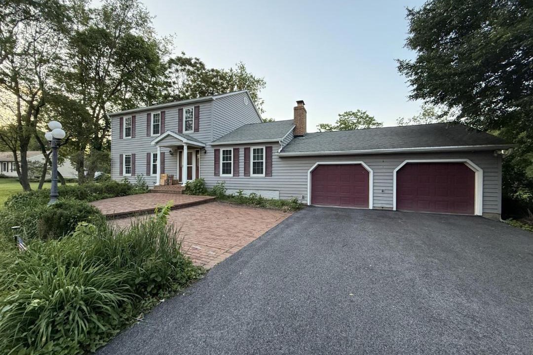 Photo of Others in Adamstown