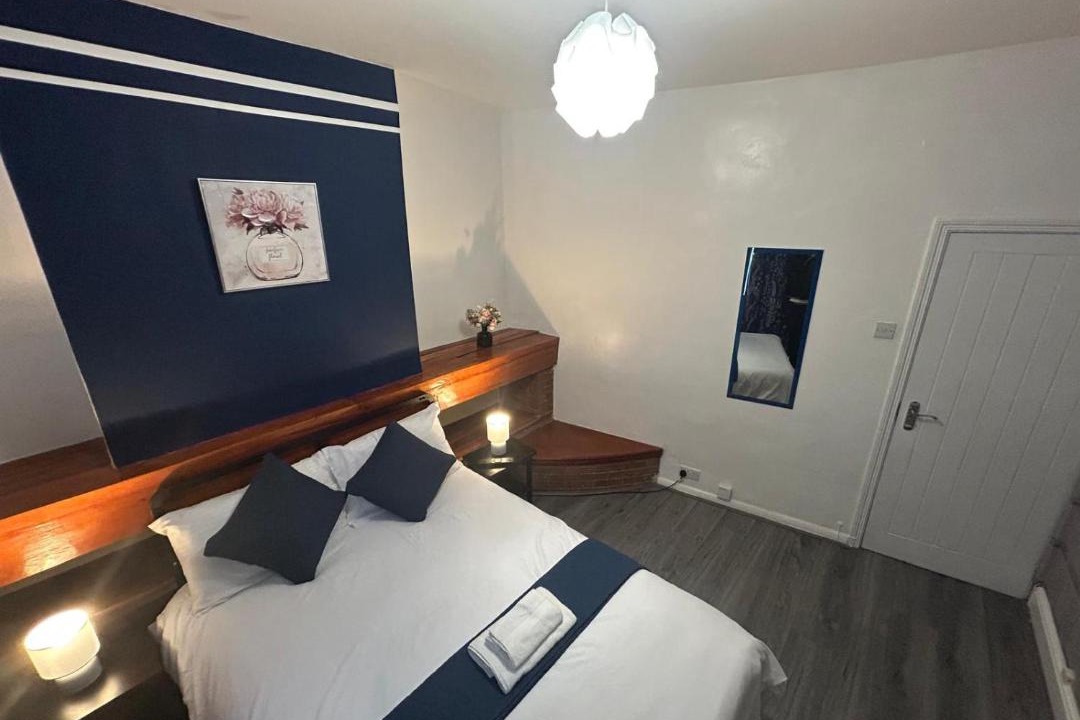 Photo of Others in Oldbury