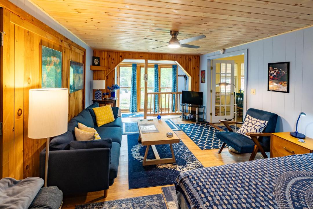 Photo of Others in Shelburne Falls