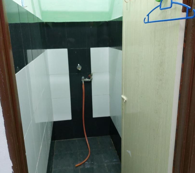 Photo of Bathroom in Lunas