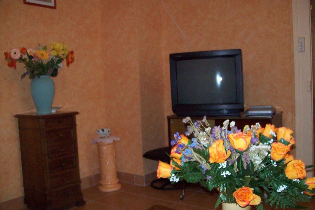 Photo of Others in Cosges