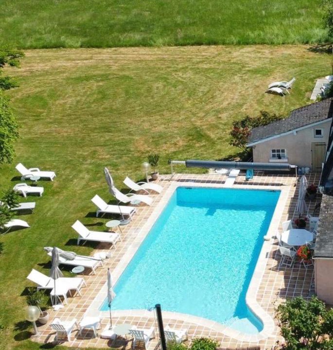 Photo of Others in Maux