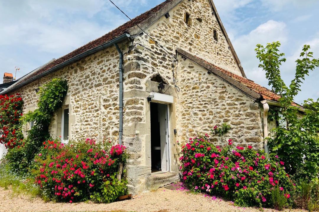 Photo of Others in Maux