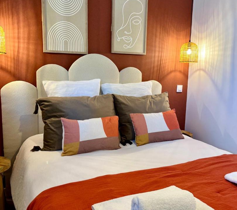 Photo of Bedroom in Centre-ville rive gauche