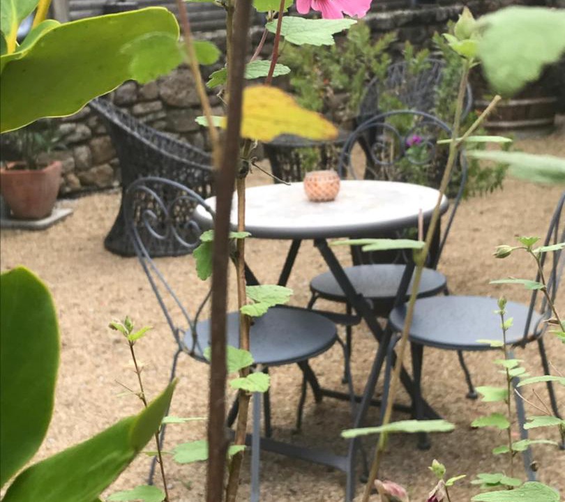 Photo of Others in Crach