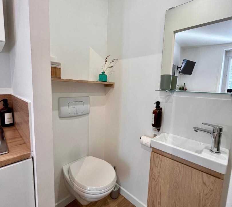 Photo of Bathroom in Centre-ville rive gauche