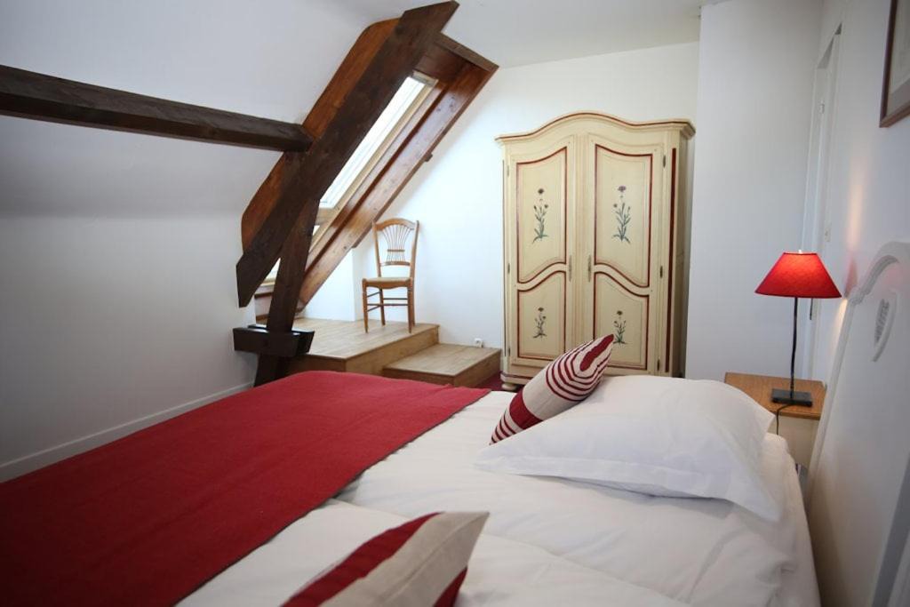Photo of Bedroom in Gien