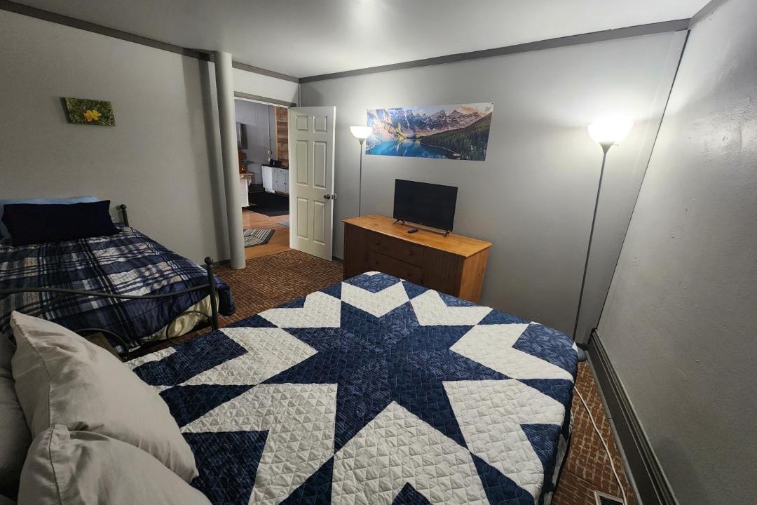 Photo of Bedroom in South Range