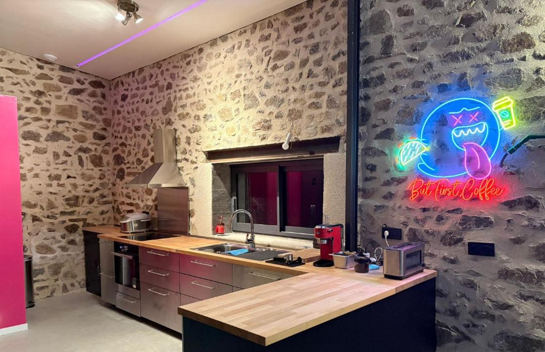 Photo of Kitchen in Saint-Sulpice-le-Gueretois