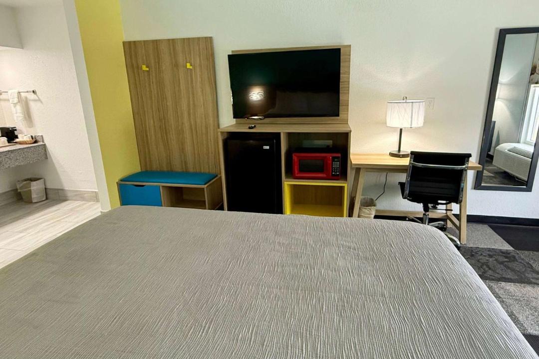 Photo of Bedroom in Niceville