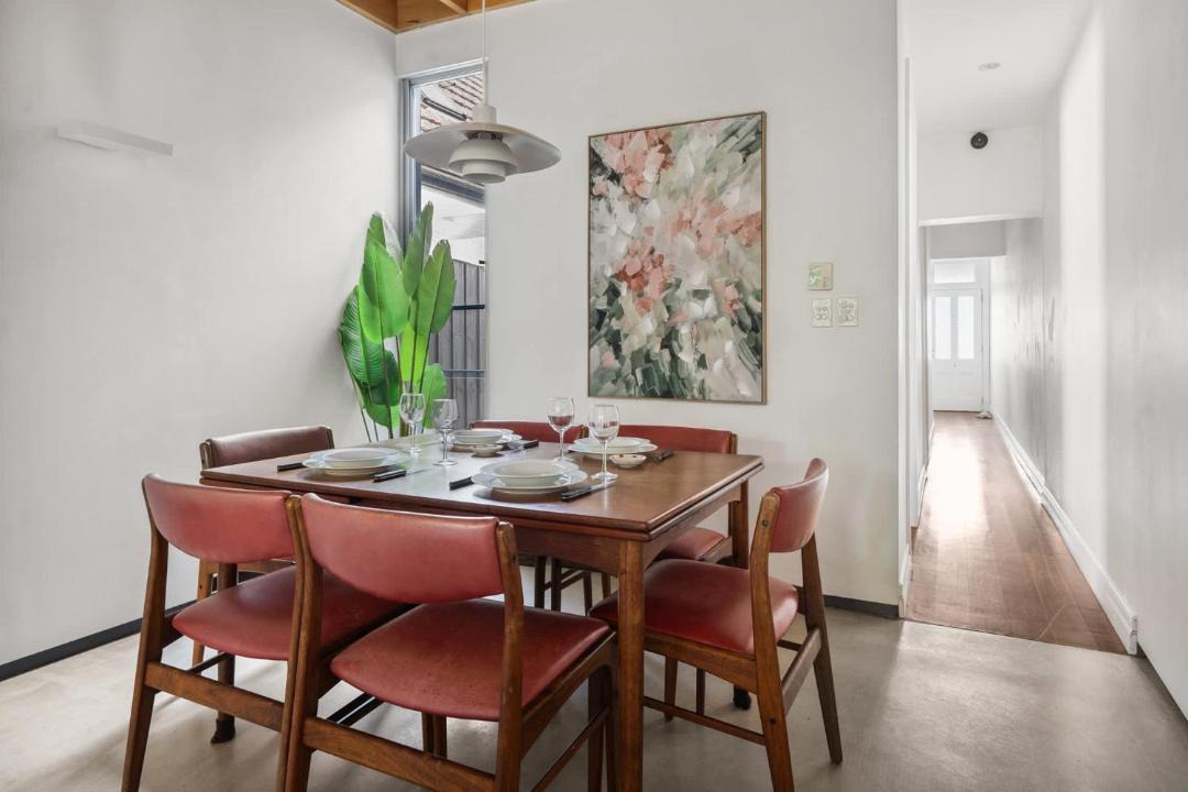 Photo of Others in Annandale