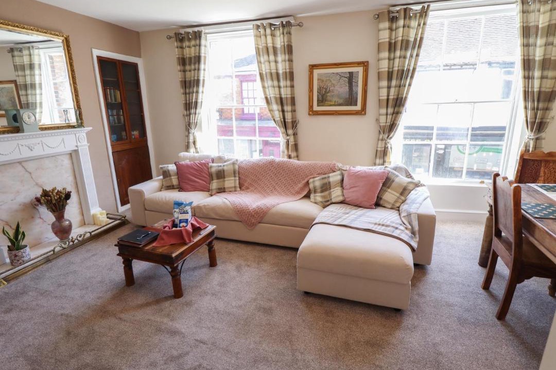 Photo of Others in Lincoln