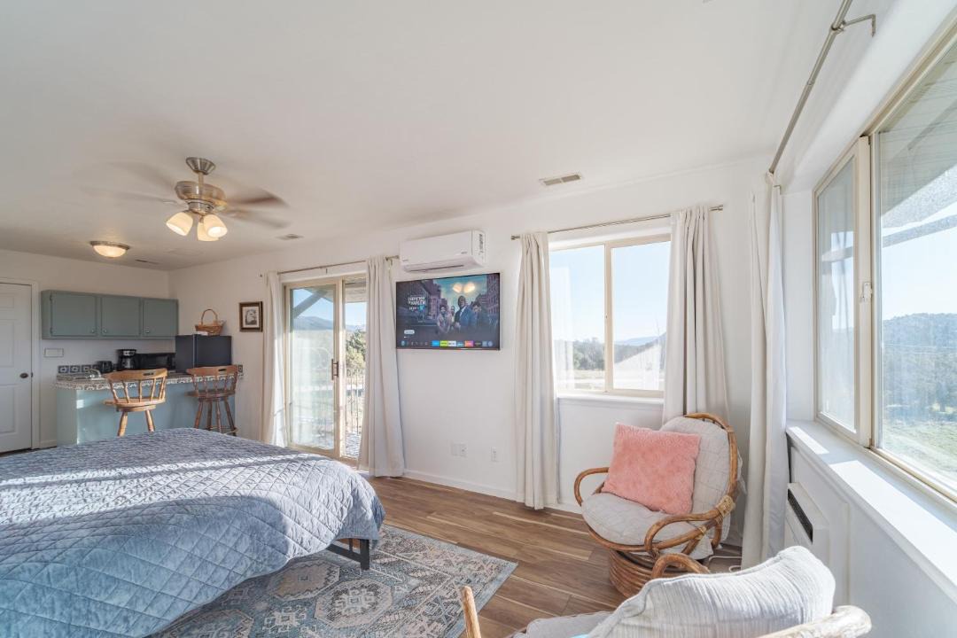 Photo of Bedroom in Spring City
