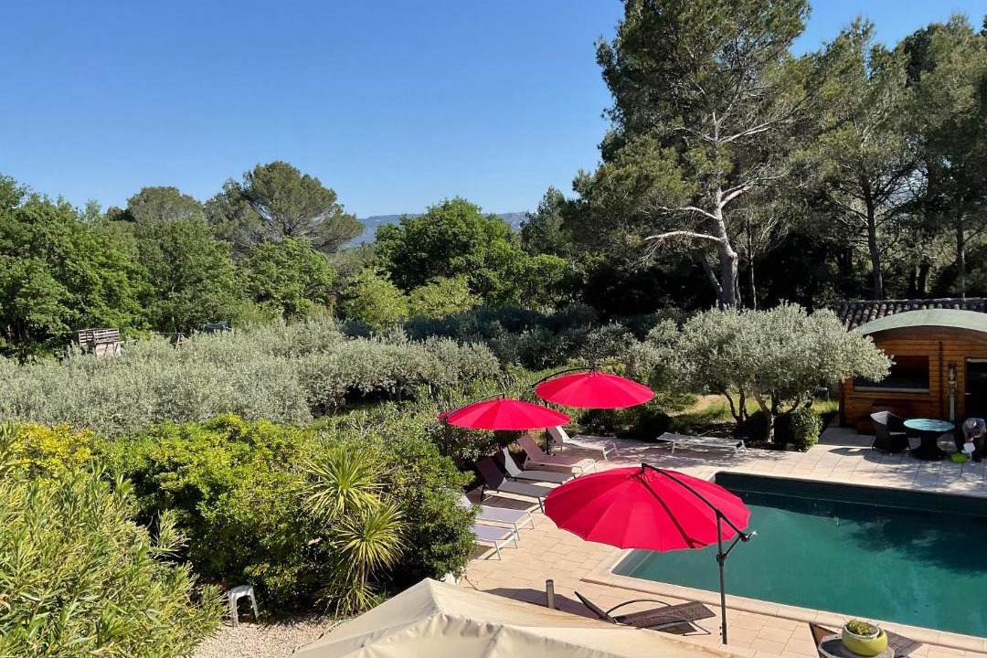 Photo of Others in Merindol