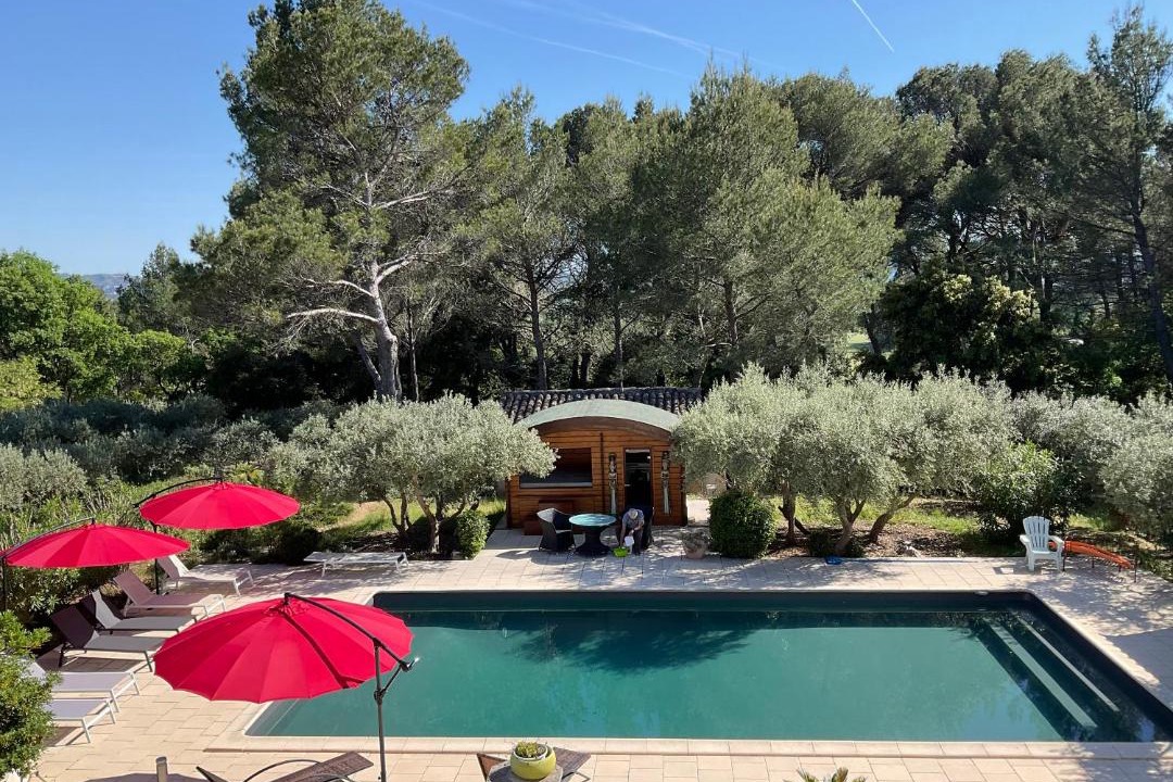 Photo of Others in Merindol