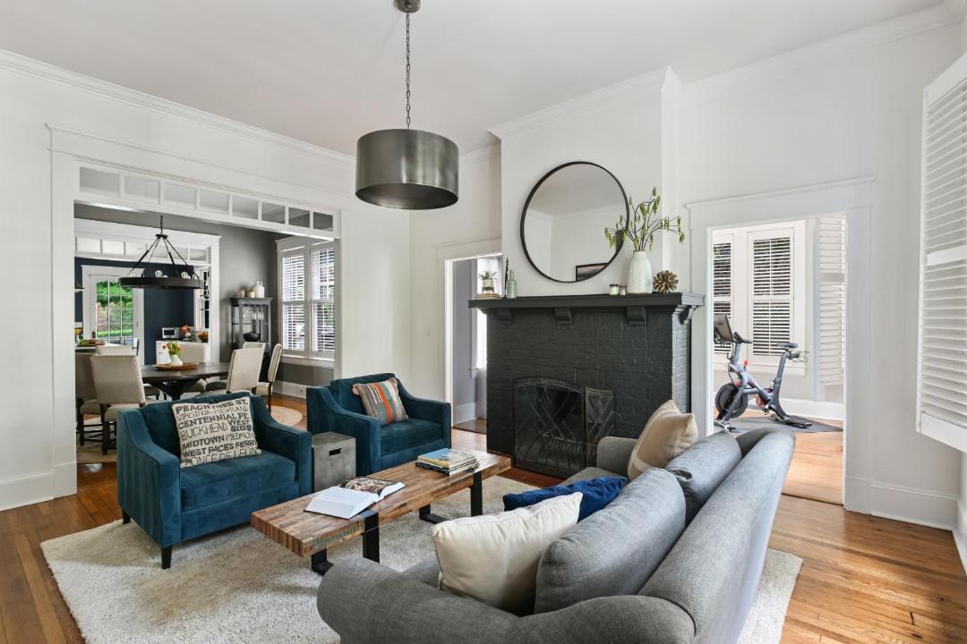 Photo of Others in Poncey-Highland