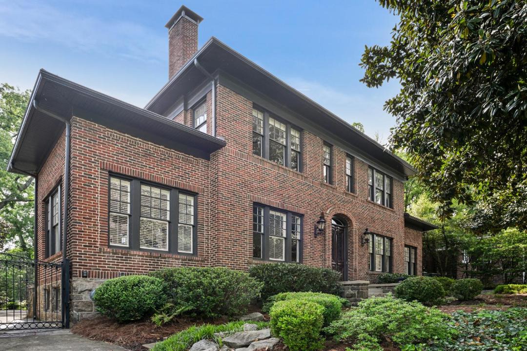 Photo of Others in Poncey-Highland