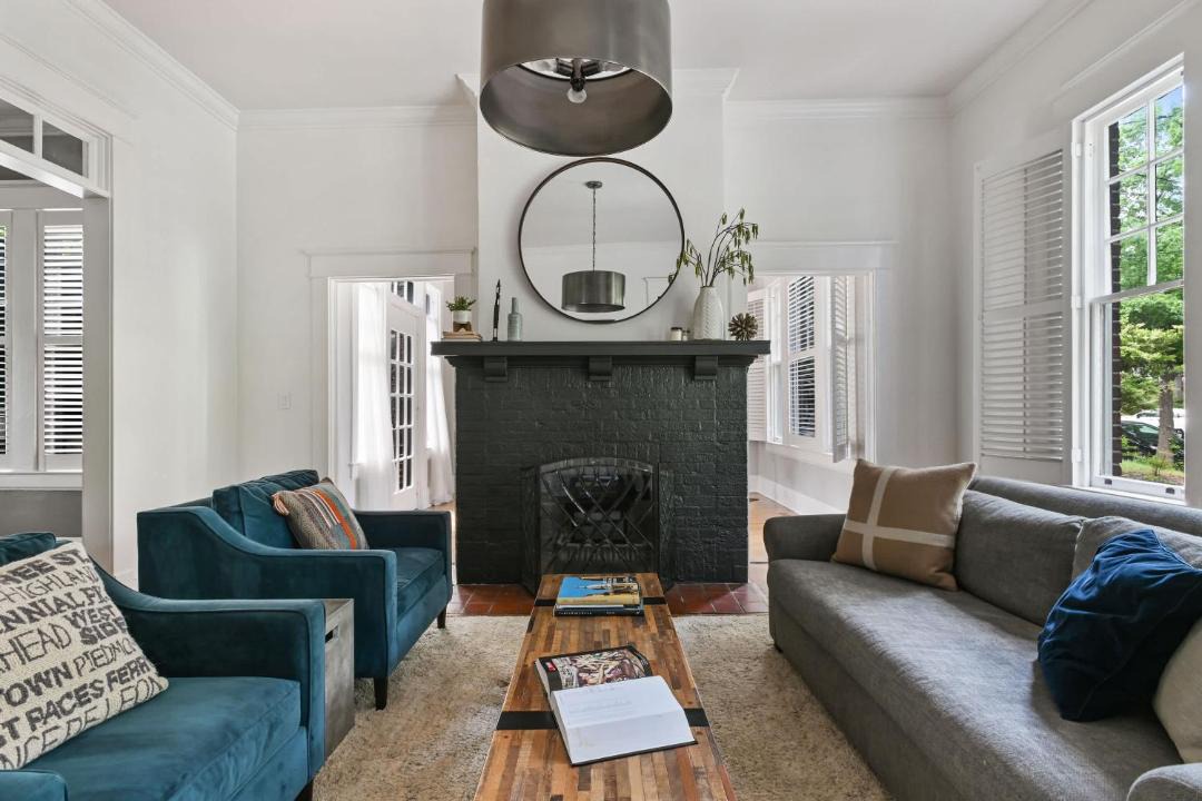 Photo of Others in Poncey-Highland