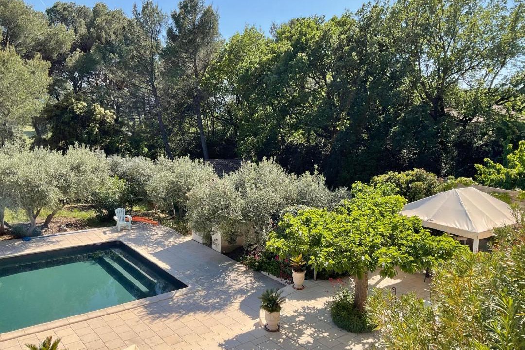 Photo of Others in Merindol