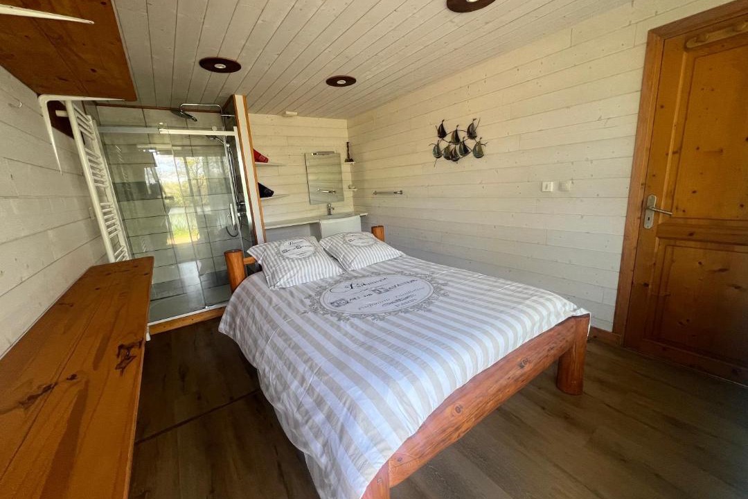 Photo of Bedroom in Youx