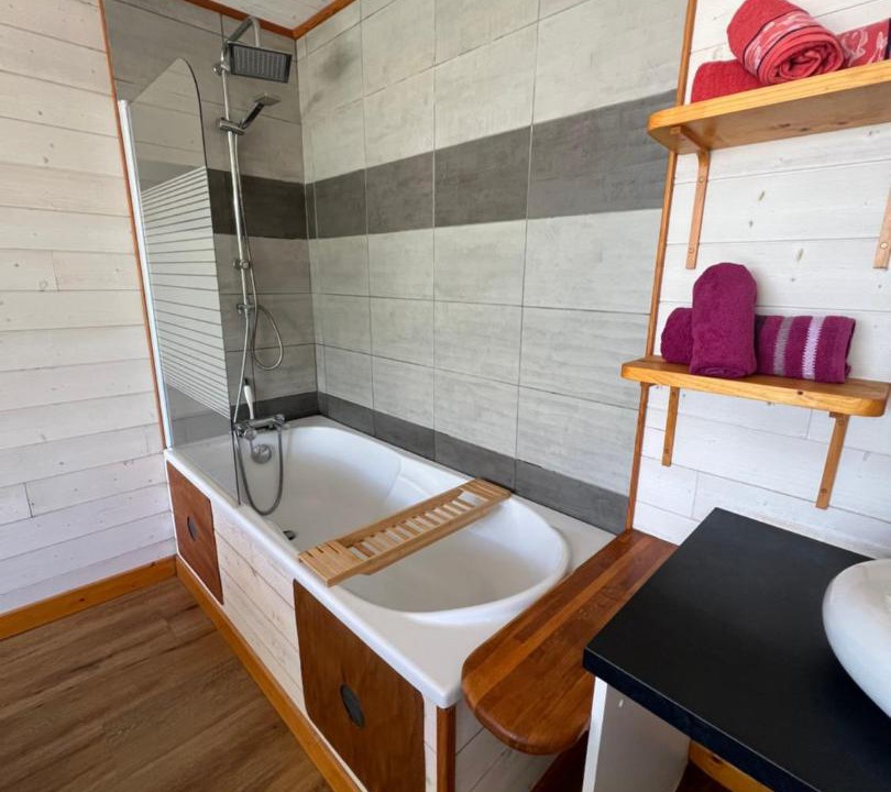 Photo of Bathroom in Youx