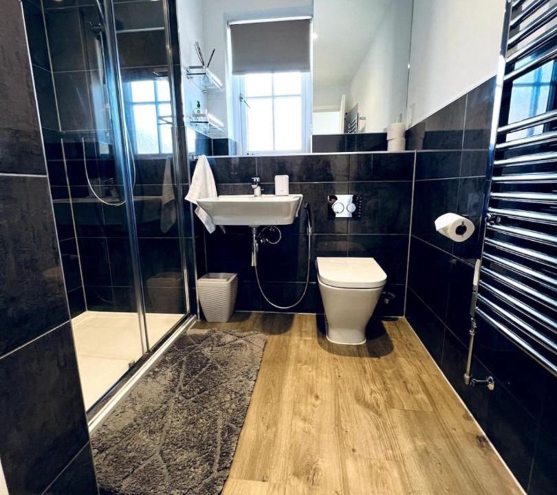 Photo of Bathroom in Horley