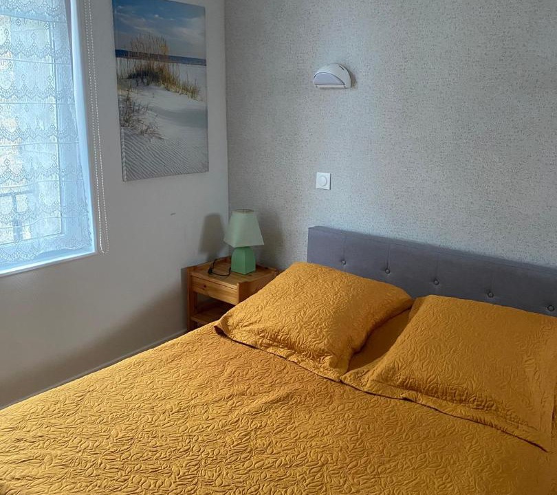 Photo of Bedroom in La Haye-du-Puits