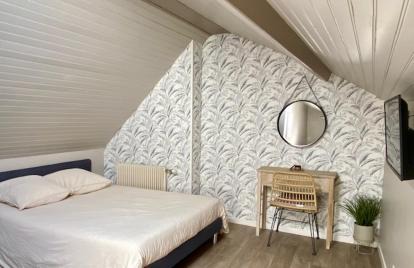 Photo of Bedroom in Semur-en-Auxois