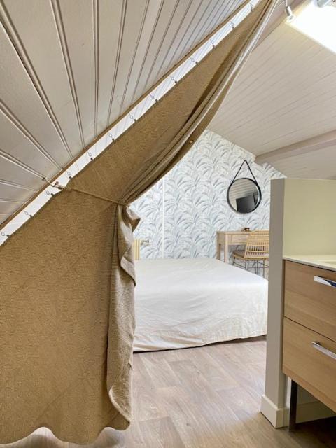 Photo of Bedroom in Semur-en-Auxois