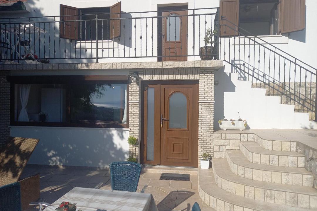 Photo of Patio Balcony in Mundanije