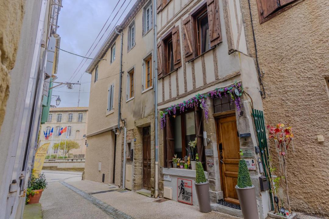 Photo of Others in Montreal