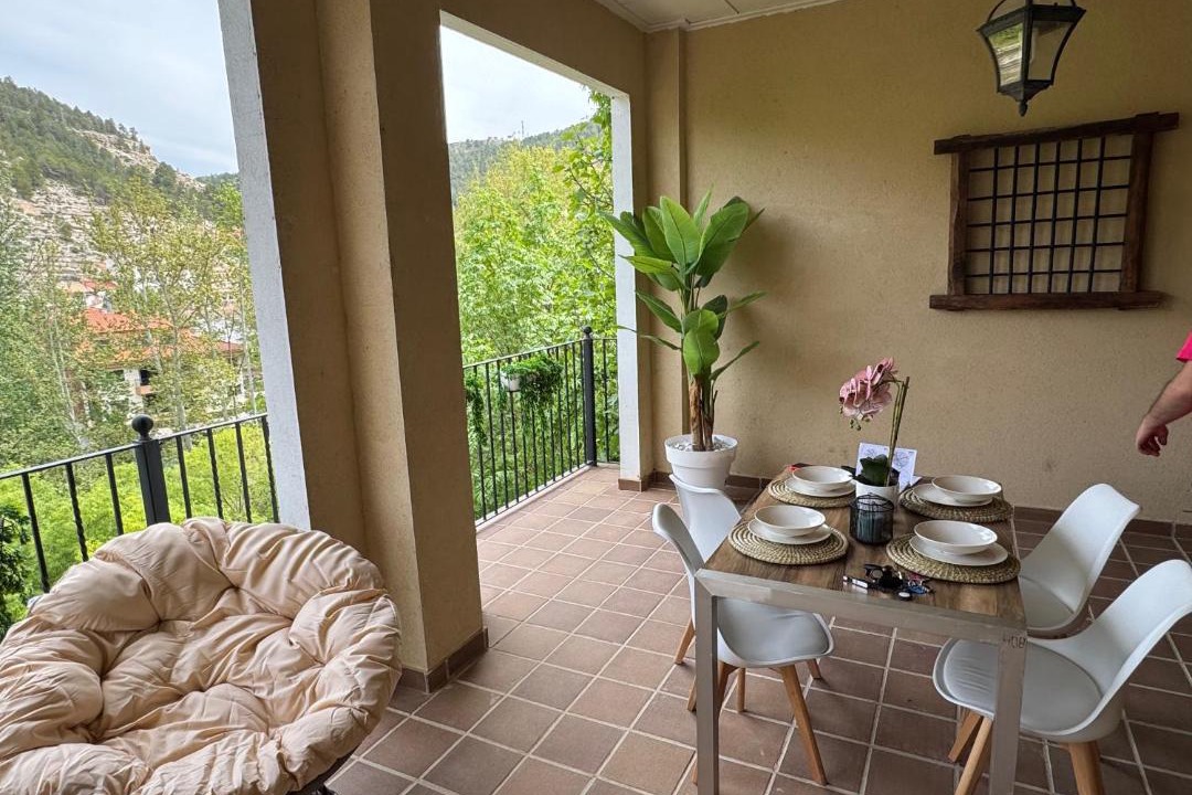 Photo of Patio Balcony in Alcala del Jucar