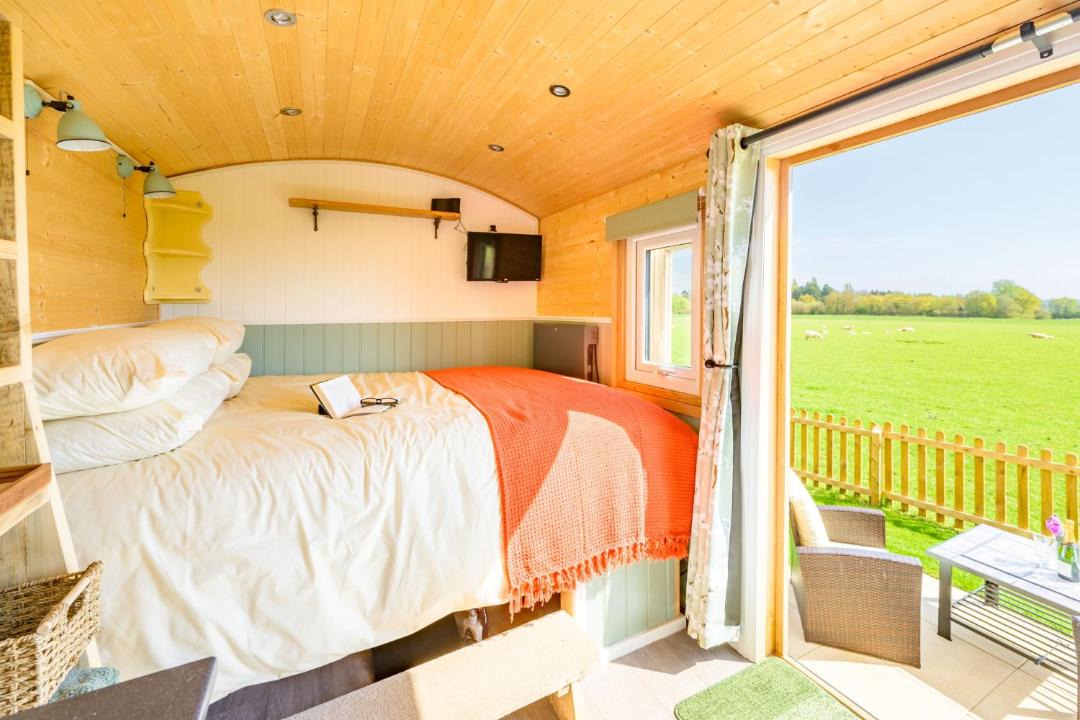 Photo of Others in Howlett End