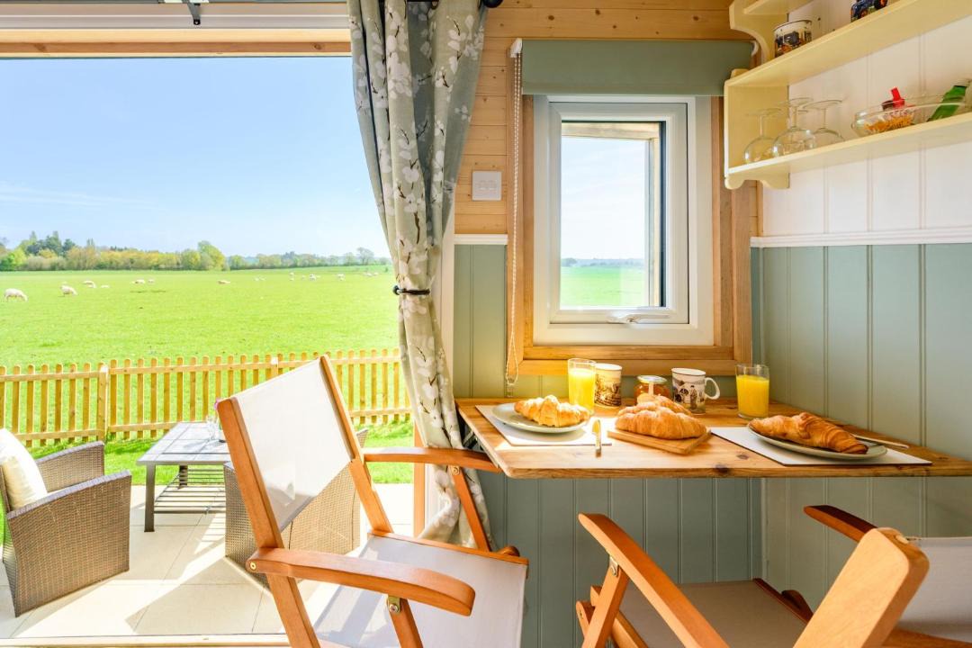 Photo of Others in Howlett End