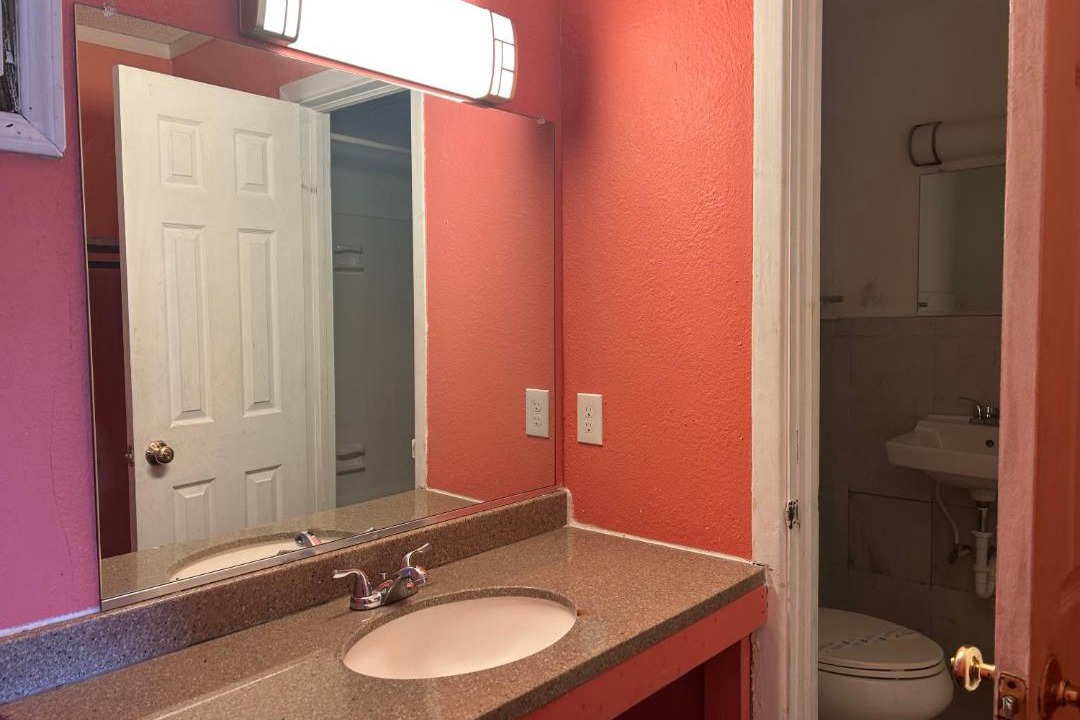 Photo of Bathroom in Elizabeth City