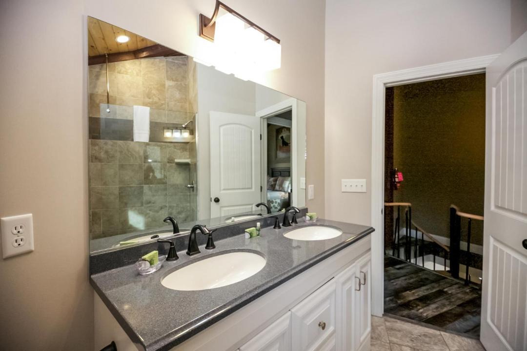 Photo of Bathroom in Logan