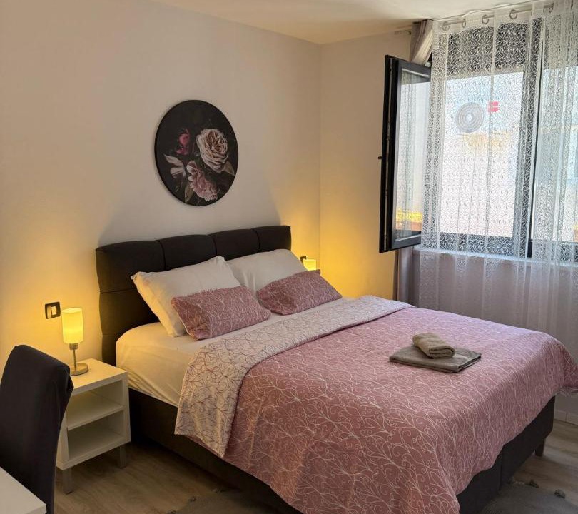 Photo of Bedroom in Vir