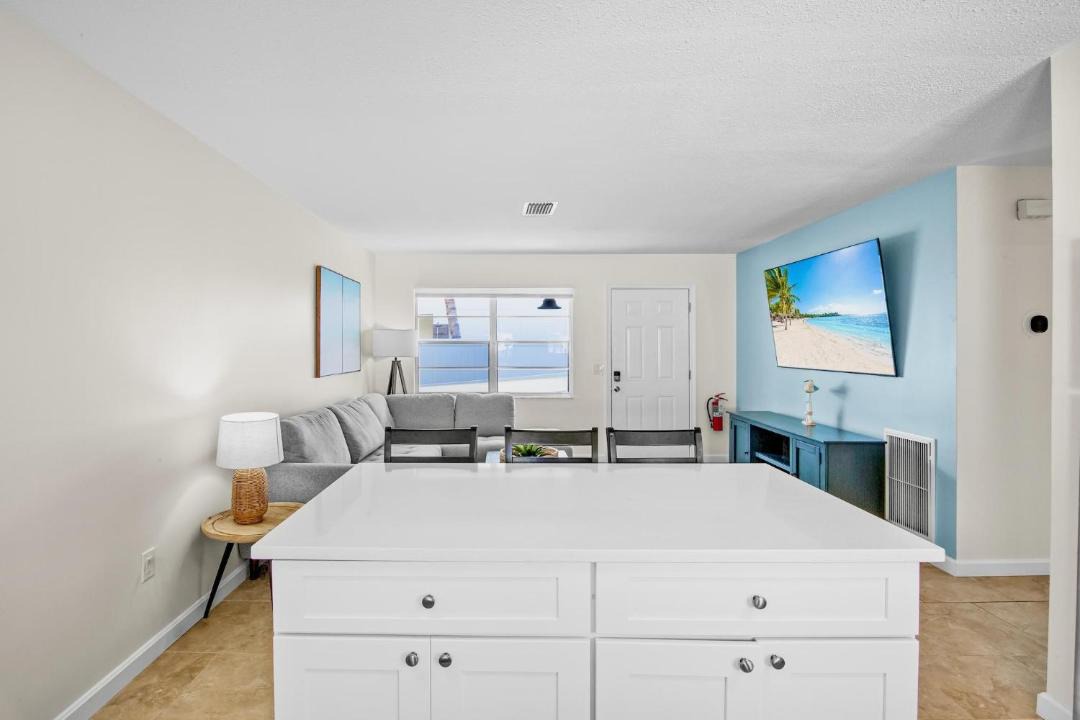 Photo of Others in Anna Maria