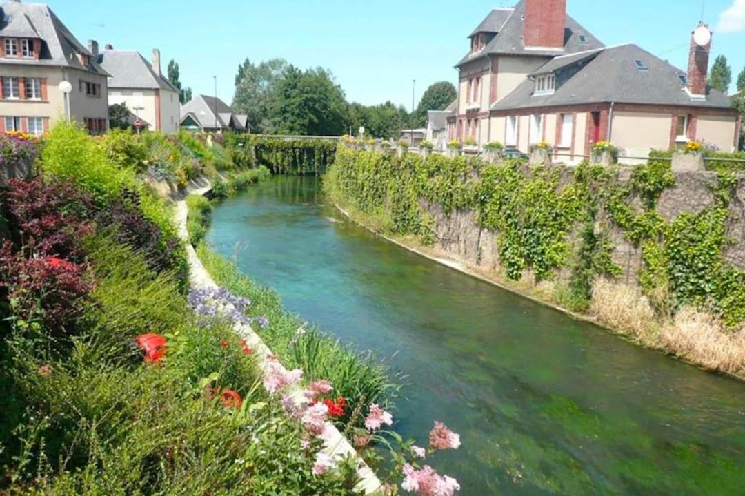 Photo of Others in Pont-l'Eveque