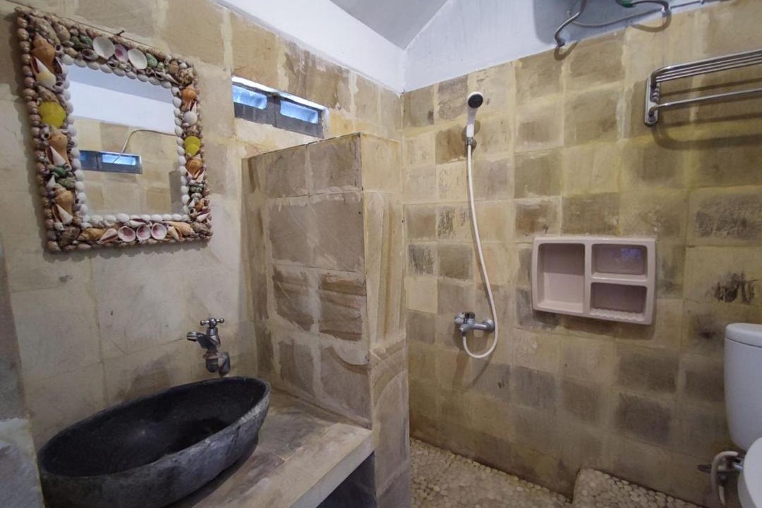 Photo of Bathroom in Kretek