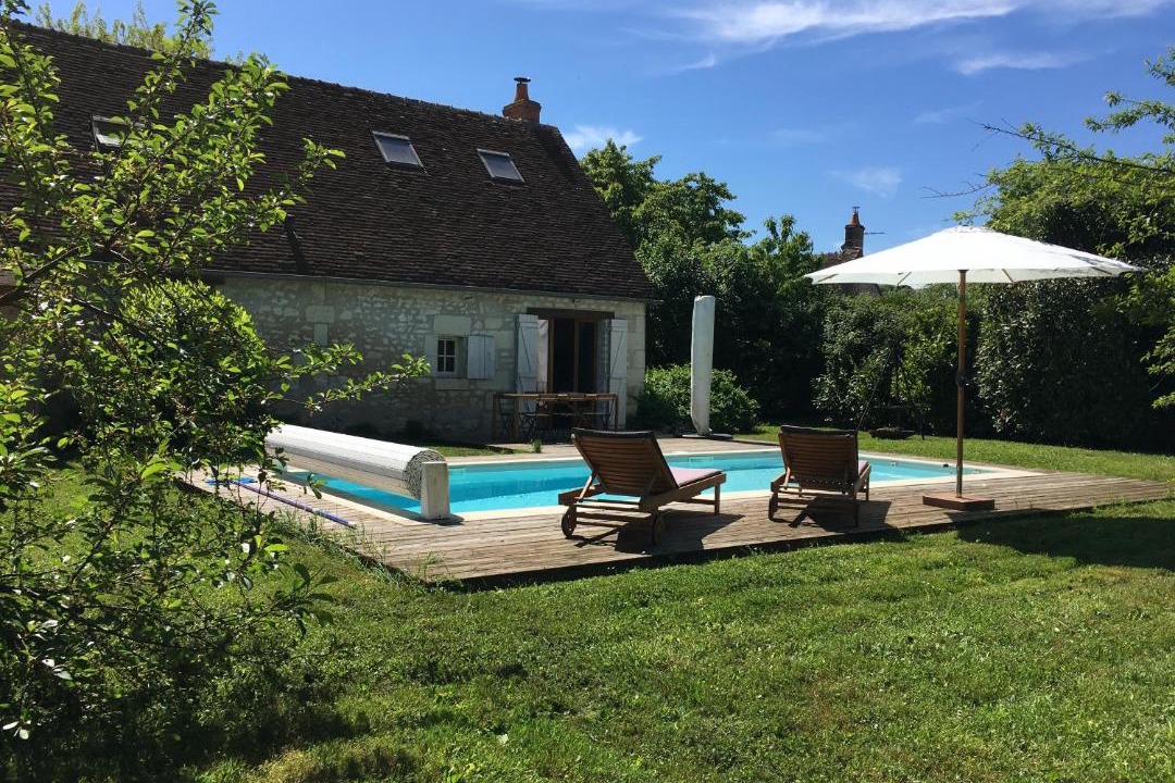 Photo of Others in Couffy