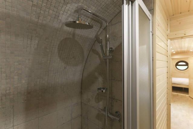 Photo of Bathroom in Janvry