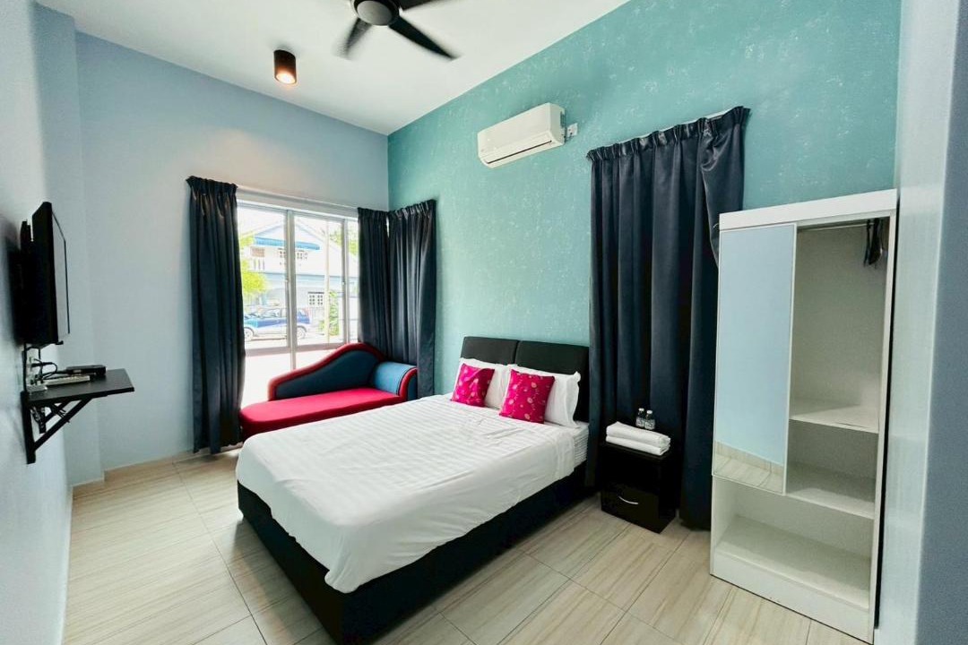 Photo of Others in Taman Pakatan