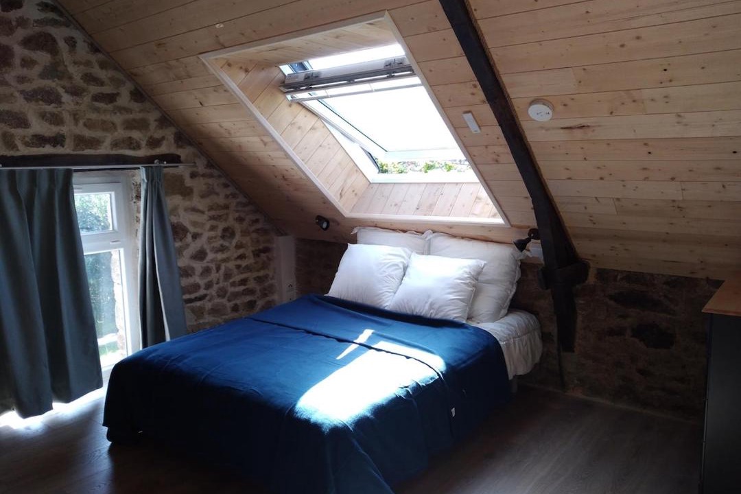 Photo of Bedroom in Sains