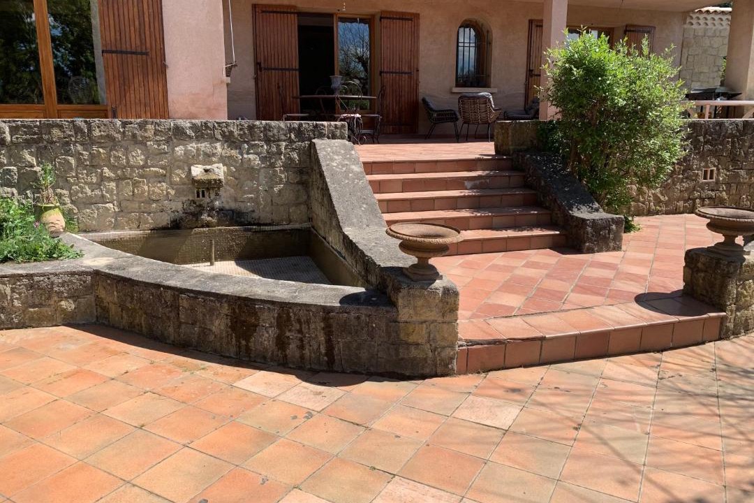 Photo of Others in Loriol-du-Comtat