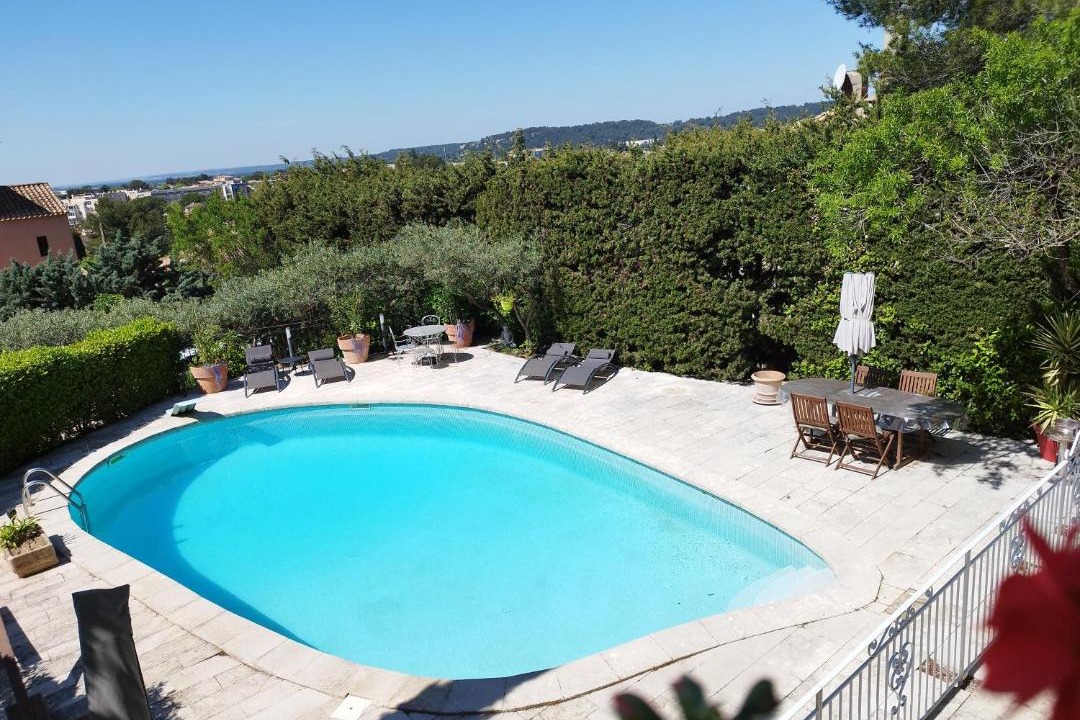 Photo of Others in Beaucaire