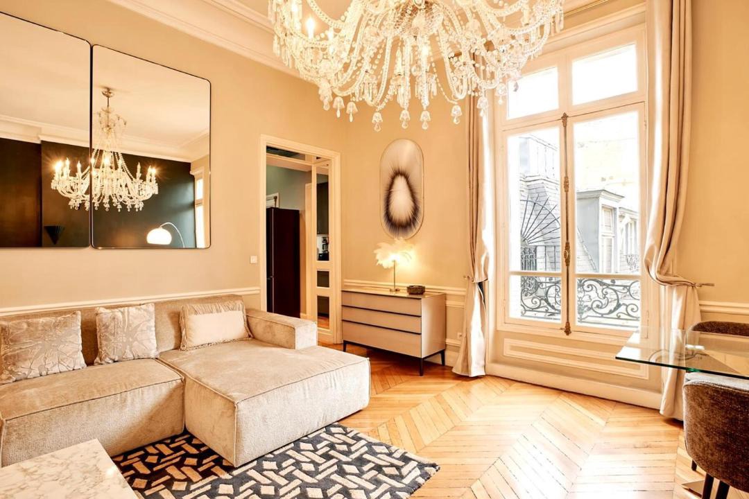 Photo of Others in Porte-Dauphine